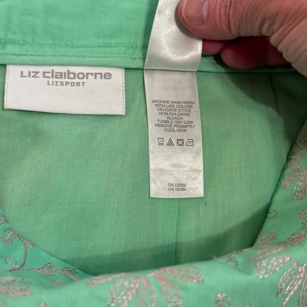 Liz Claiborne Lizsport Mint Green Silver Floral Embroidered Pencil Skirt Size 12 - Picture 6 of 6
